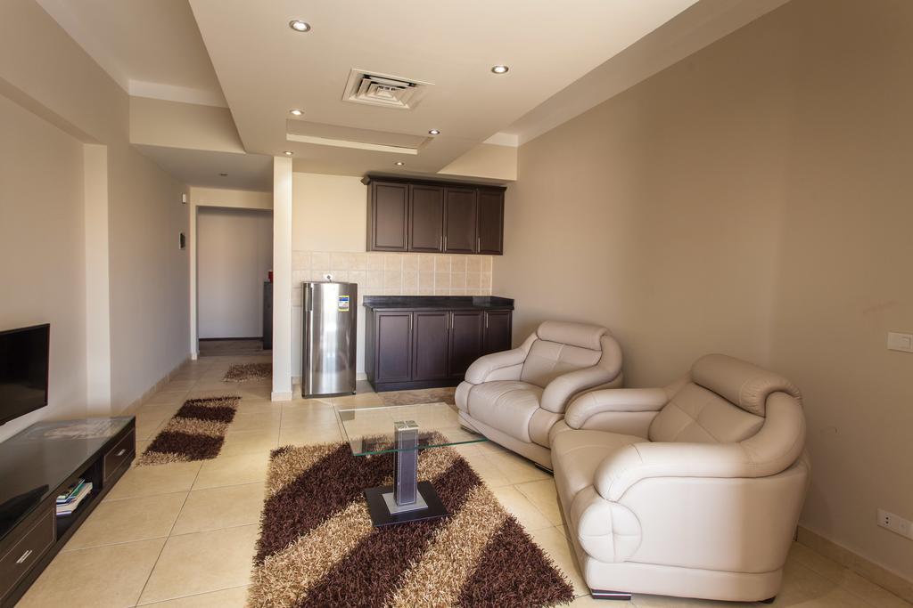 Rivoli Suites Хургада Номер фото